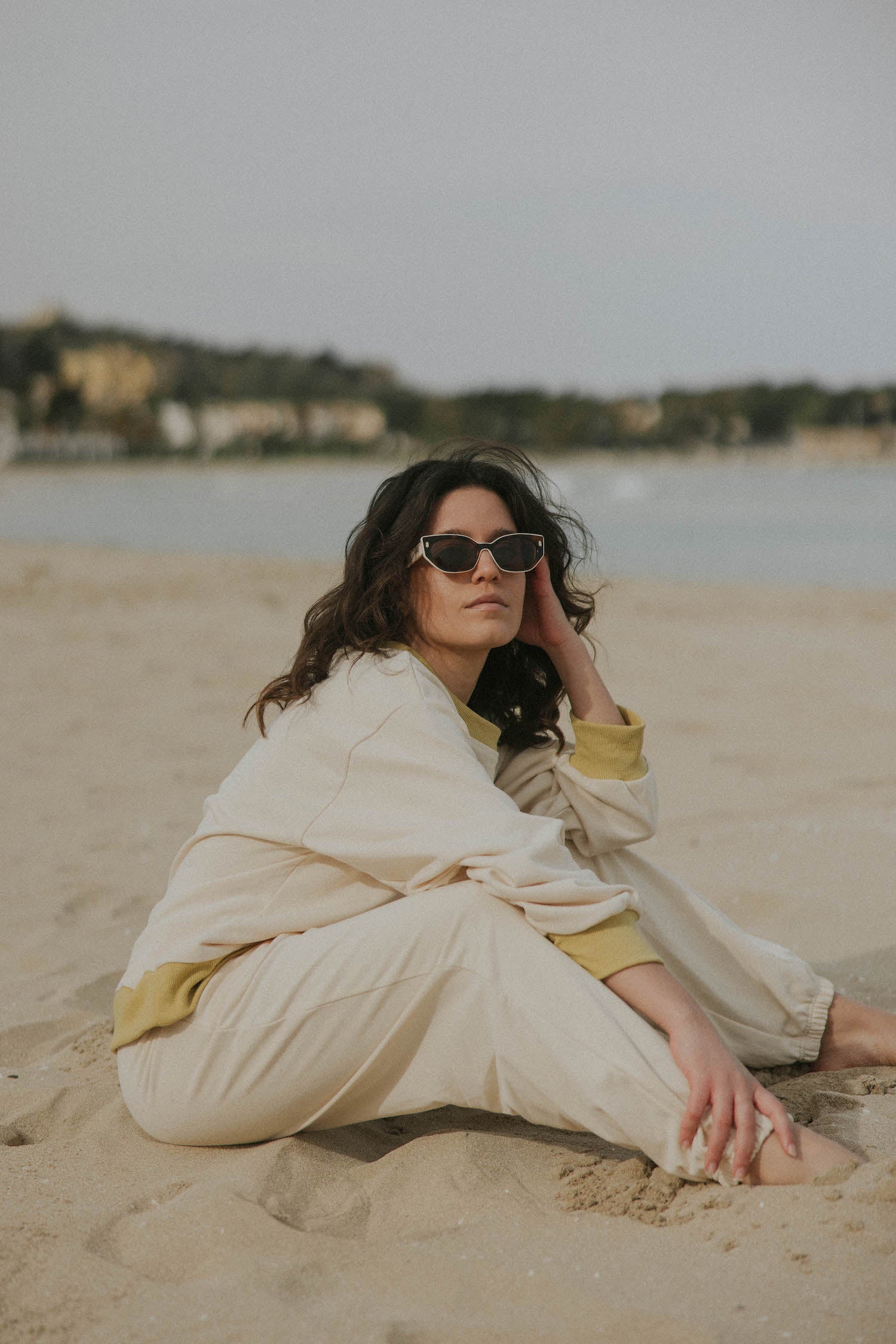 Jogger pant for women in neutral cream.