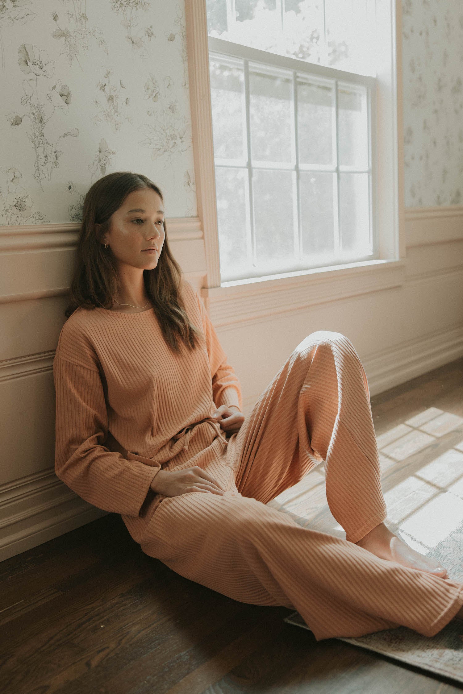 Ribbed luxury loungewear set for women.