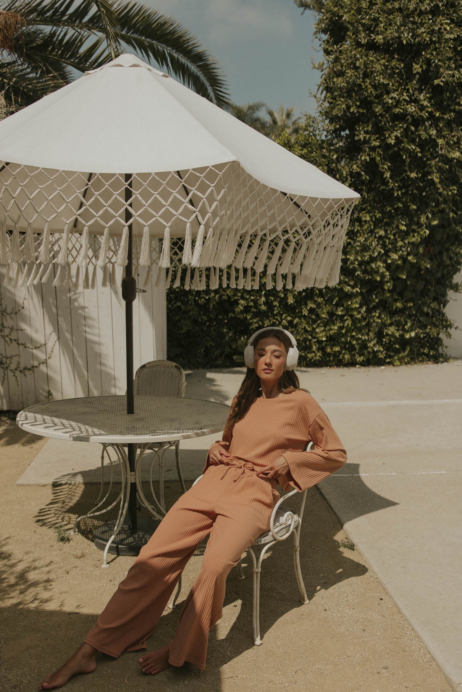 Ribbed flare loungewear pants for women.