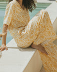 Wide leg linen pants for women.