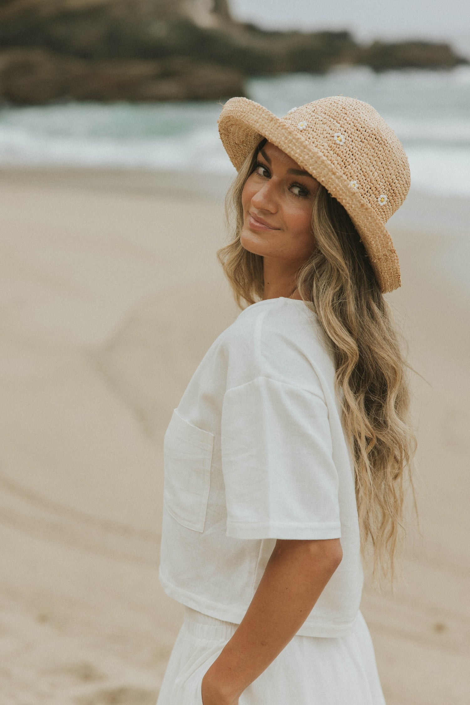 White linen two piece set for women.