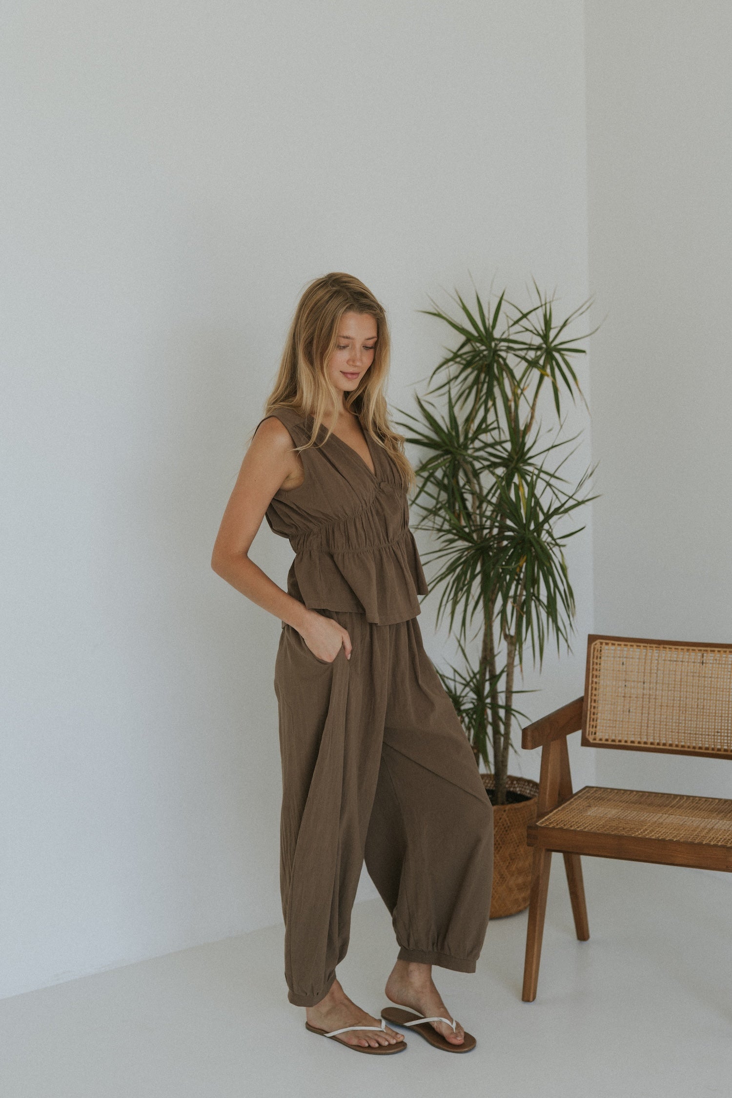 Freya Balloon Pant | Brown